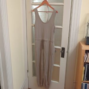 Everlane Taupe Organic Cotton Fabric